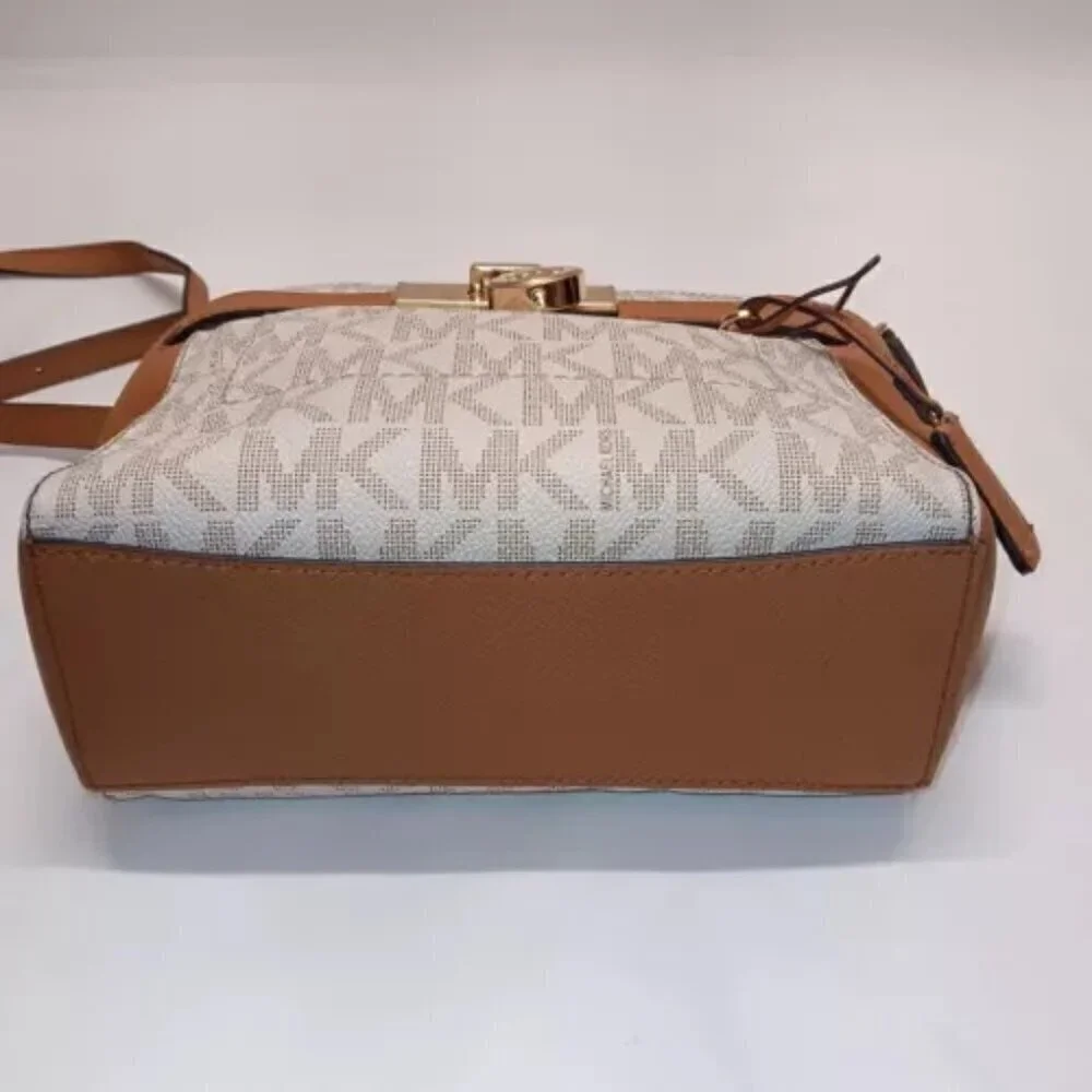 MICHAEL KORS‎ Signature Hamilton Traveler Medium Top Zip Messenger Bag Padlock